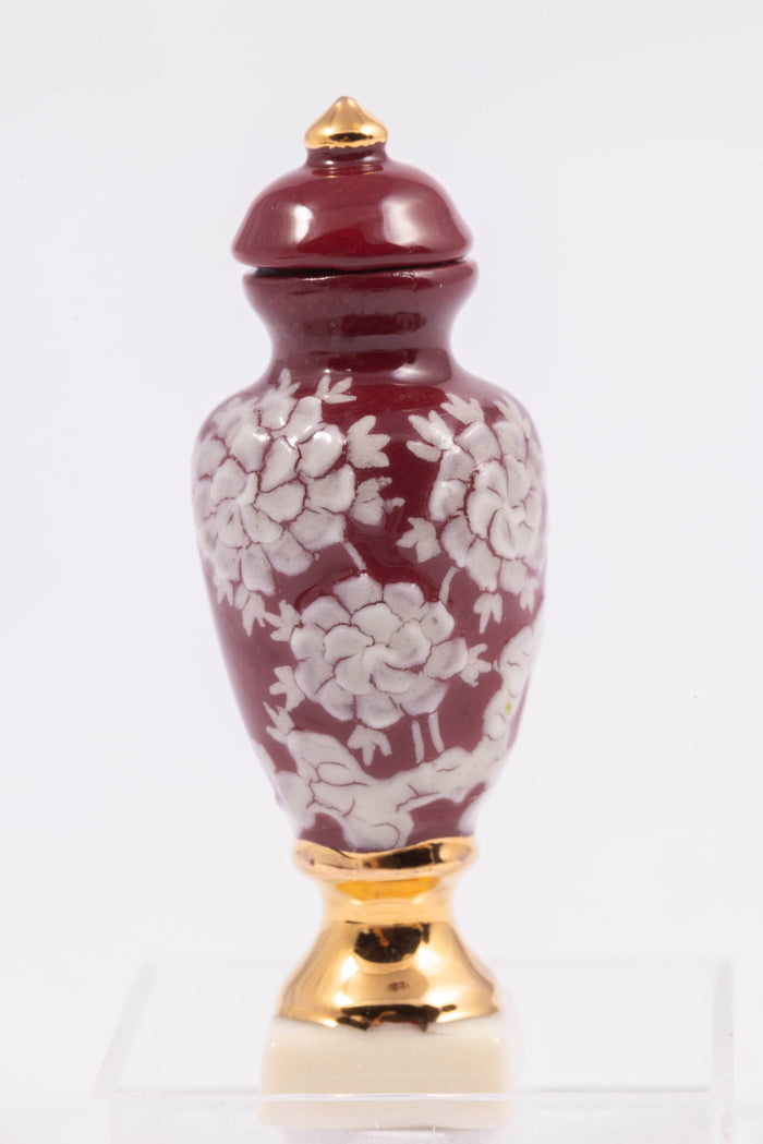 Dollhouse Miniature ~ Beautiful Vince Stapleton Porcelain Temple Jar in Red with White