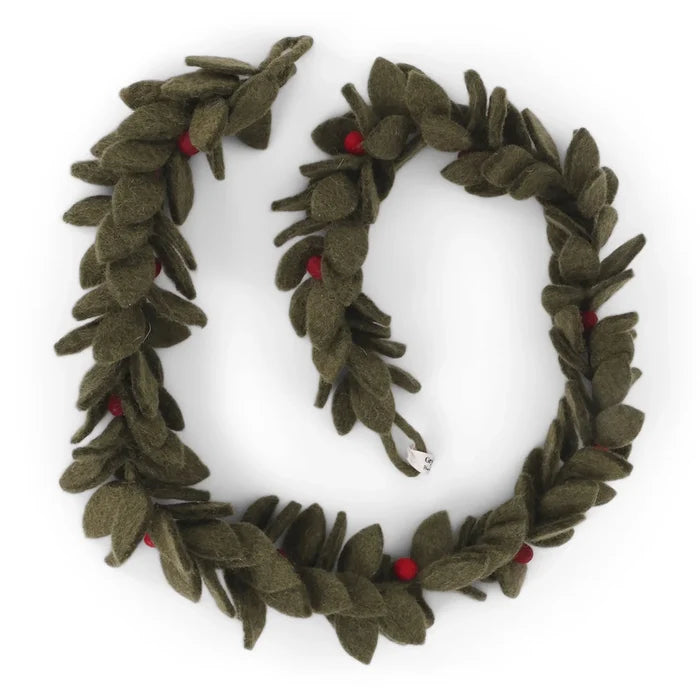 Gry & Sif Garland Red Berries