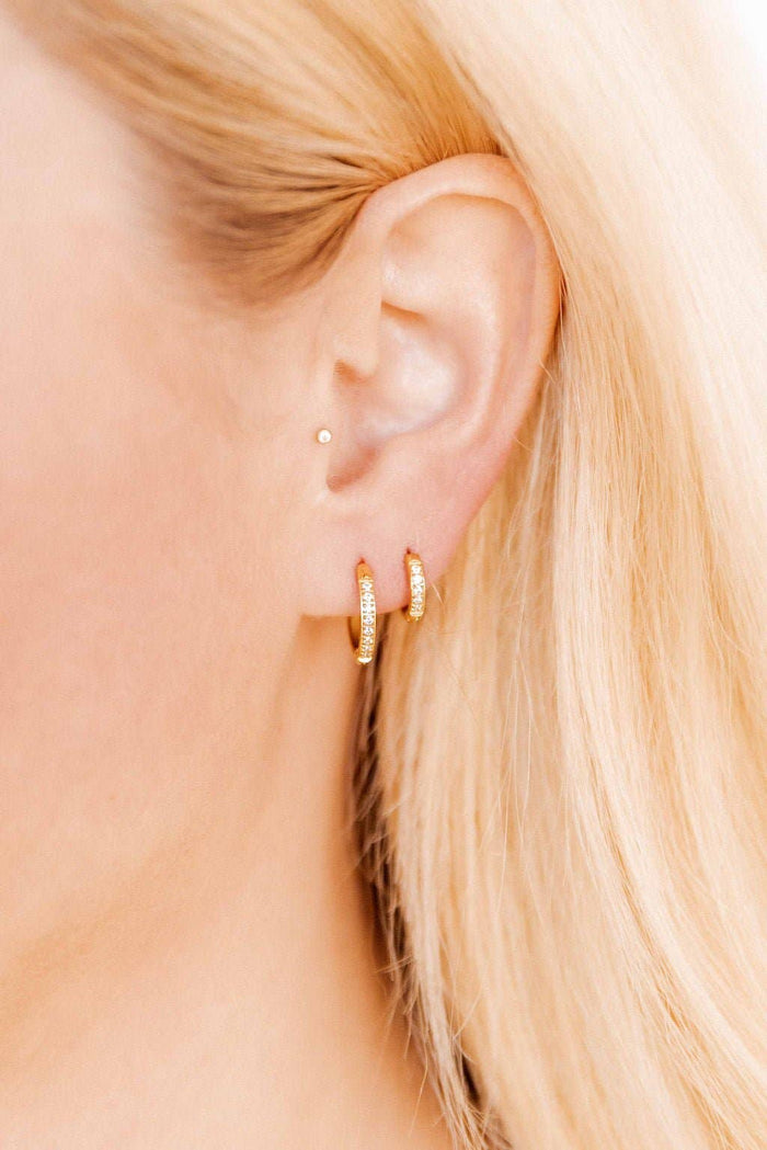 LINNY CO | Huggie Earrings - Scarlett Hoop Gold 12mm CZ