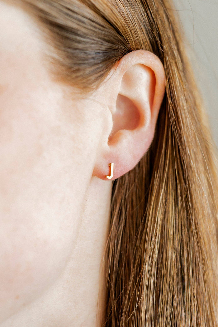 LINNY CO | Screwback Stud Earrings - Initial J